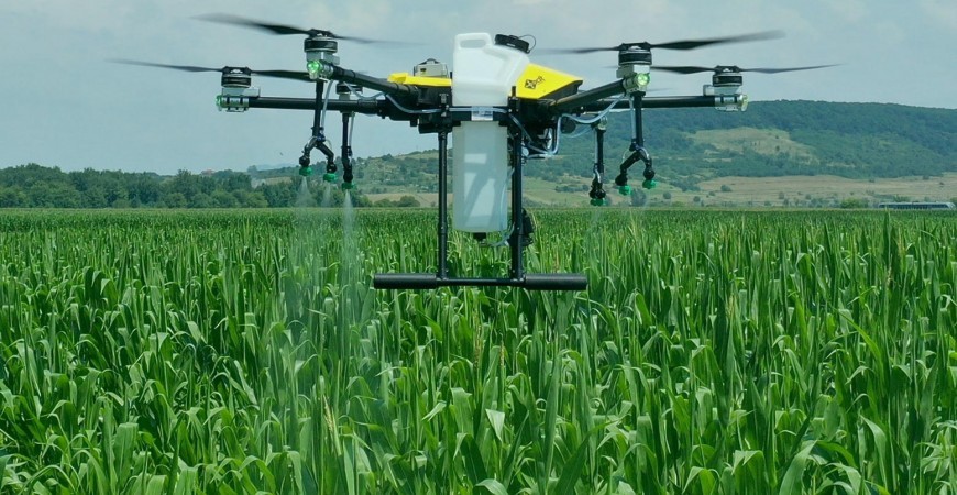 ÍGY NÖVELHETED A TERMÉSHOZAMOD EGY GYOMIRTÓZÓ DRÓNNAL